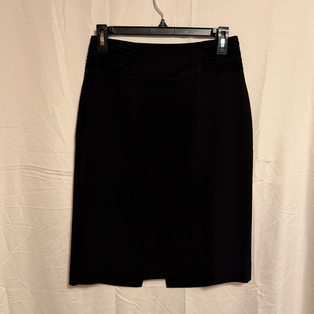 White‎ House Black Market Classic Black Pencil Skirt
